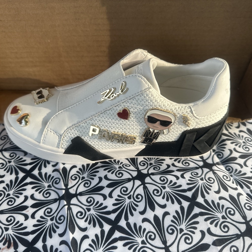 Karl Lagerfeld Paris Women's Mavise Pins‎ Everyday Sneaker US 5.5 - Picture 3 of 8